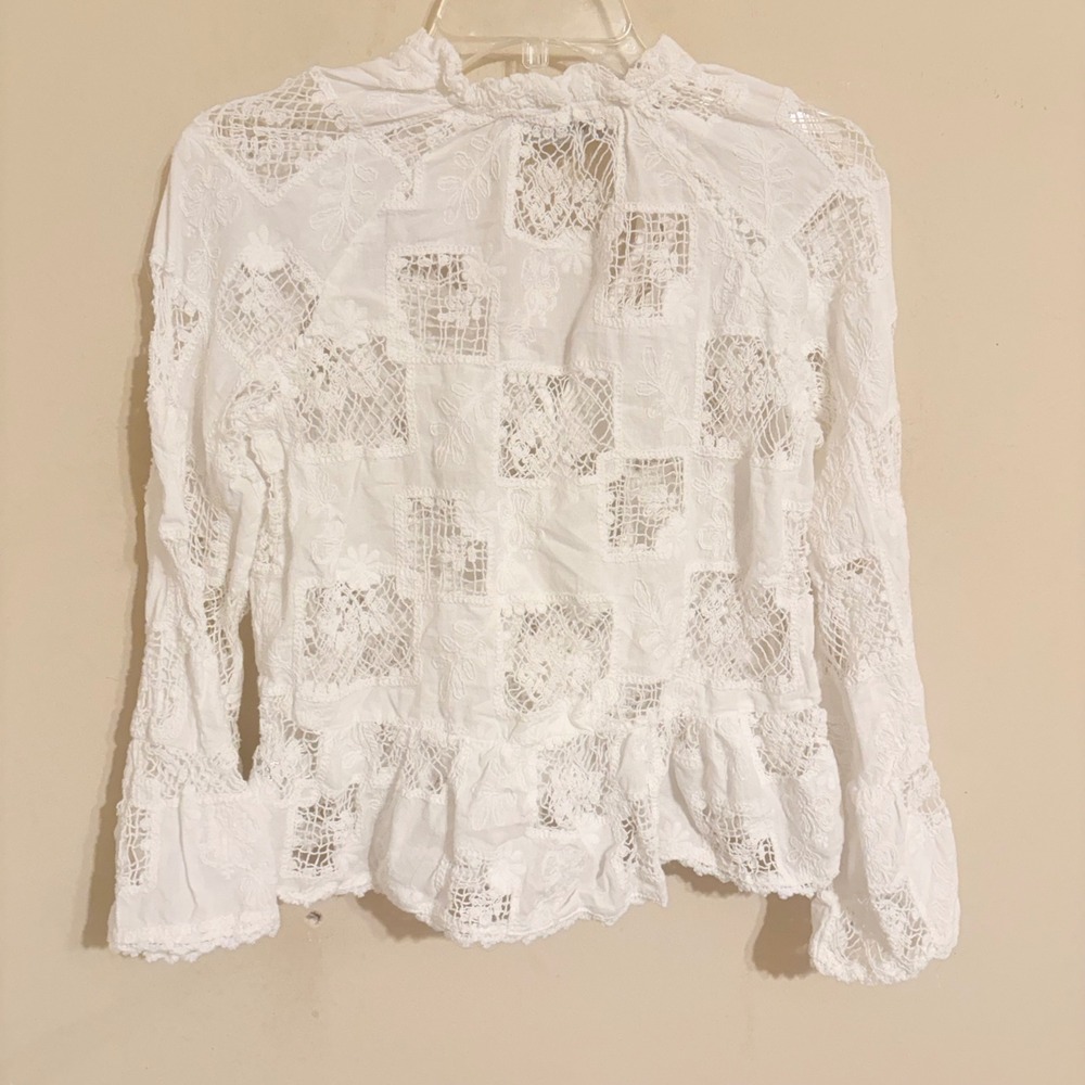 Blue B Crochet Peplum Top White Small V-Neck Bell Sleeve 37129T - Picture 9 of 12